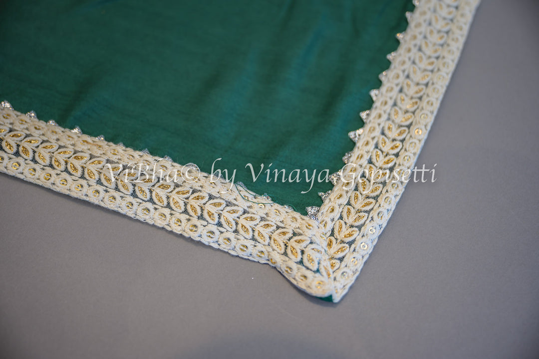 Green embroidered Saree With Off white Blouse