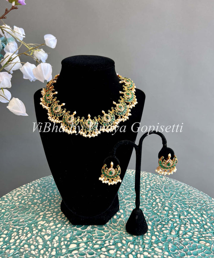 Emerald Jadau Kundan Set