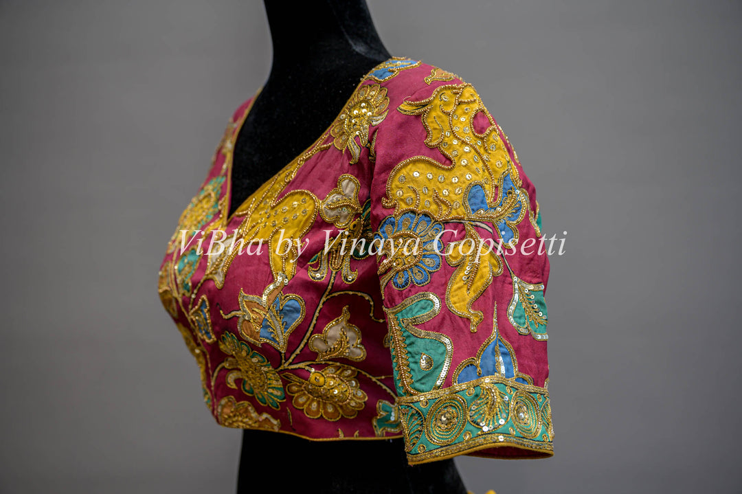 Pen Kalamkari Hand Embroidered Sweatheart Neckline Blouse