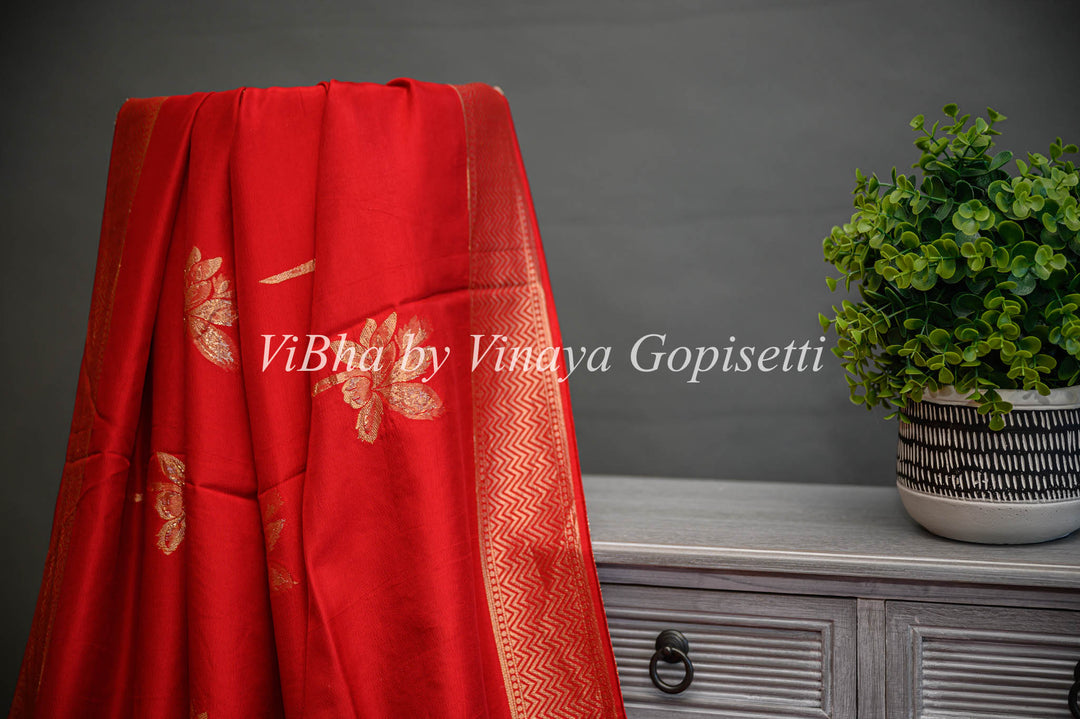 Red Banarasi Silk Saree With Flower Motifs