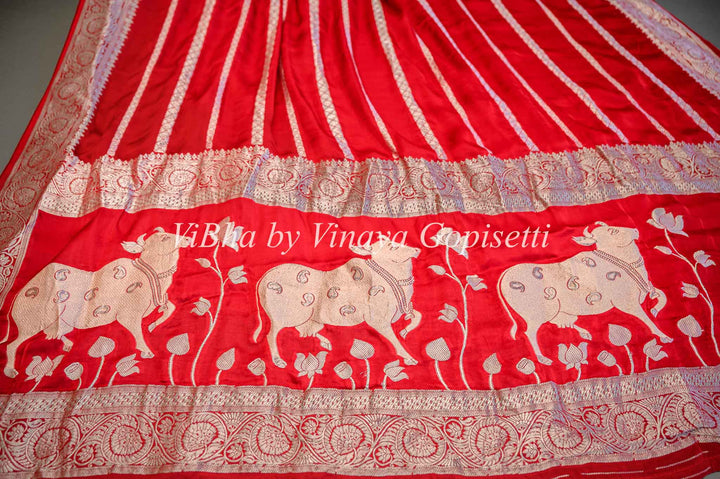 Red Banarasi Silk Saree With Lines Zari And Pichwai Pallu With Blouse