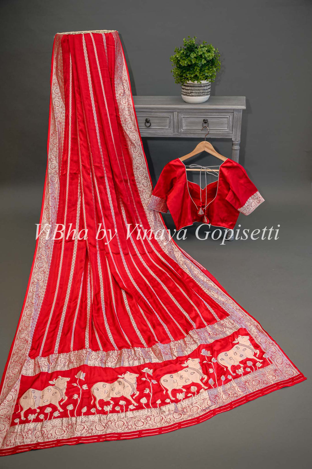 Red Banarasi Silk Saree With Lines Zari And Pichwai Pallu With Blouse