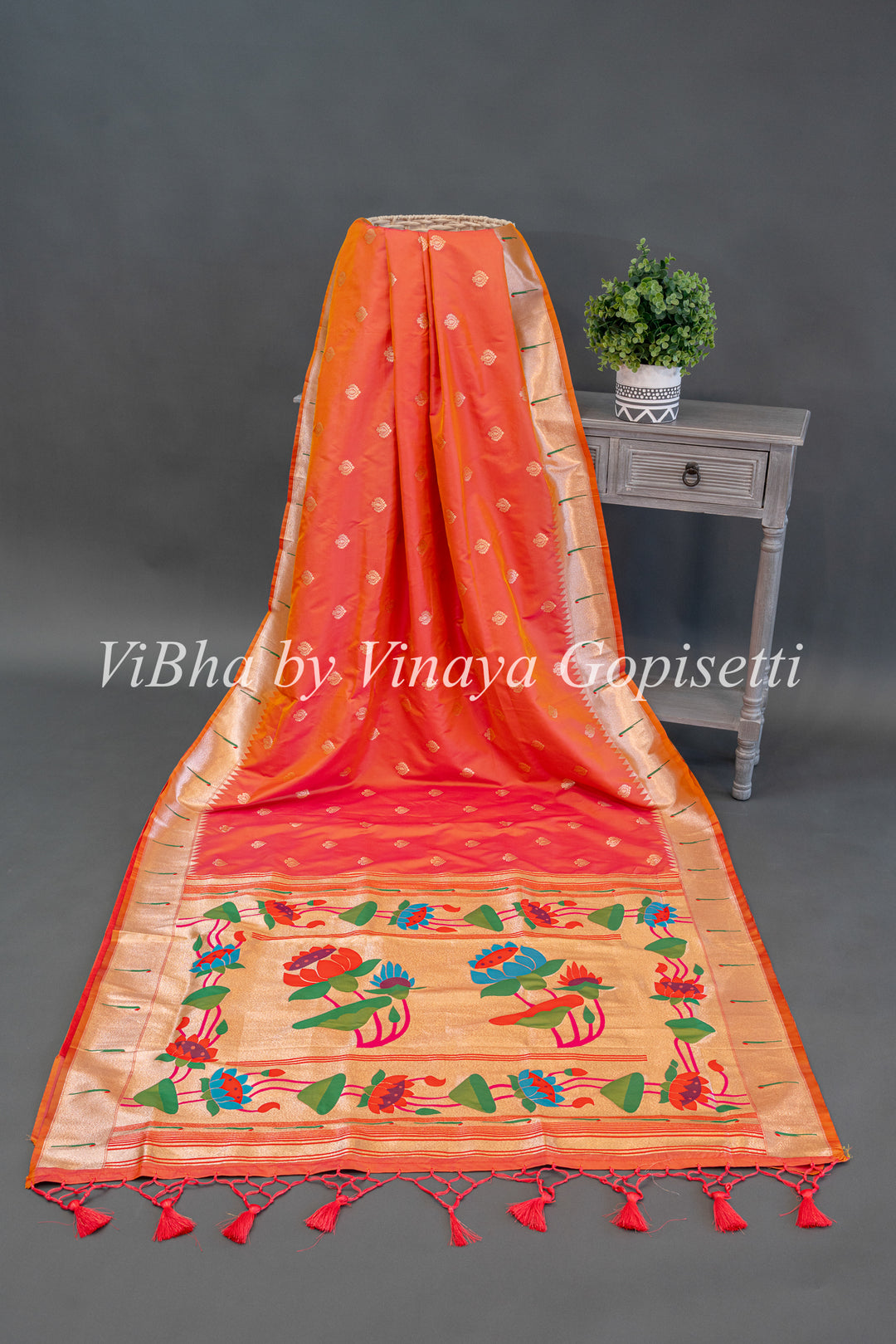 Apricot Paithani Soft Silk Saree With Floral Paithani Pallu