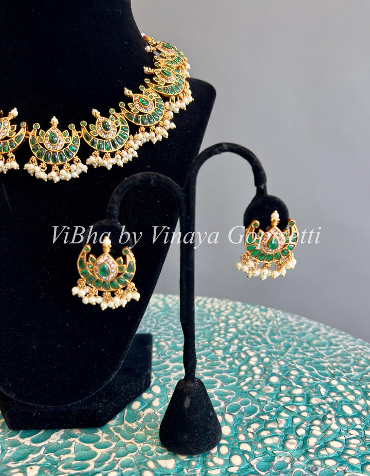 Emerald Jadau Kundan Set