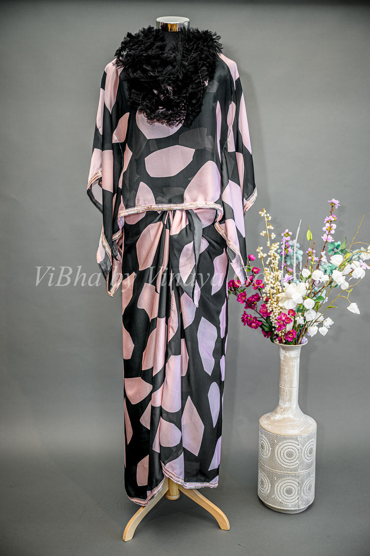 Geometrical Pattern Cowl Skirt With Detachable Cape and stole