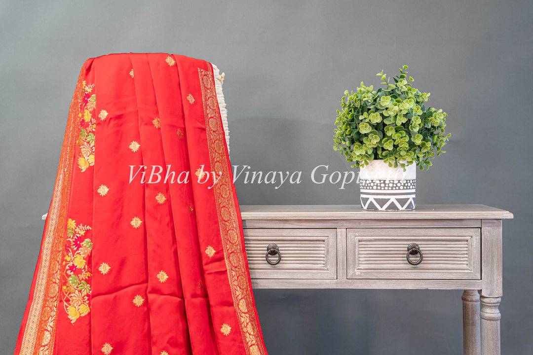 Red Raw Mango Banarasi Silk Saree With Meenakari work Borders And Blouse