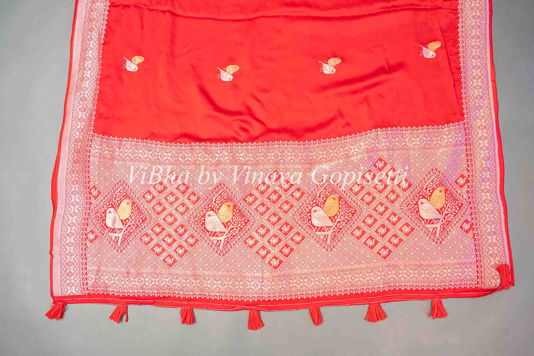 Red Raw Mango Banarasi Silk Saree And Sleeveless Blouse