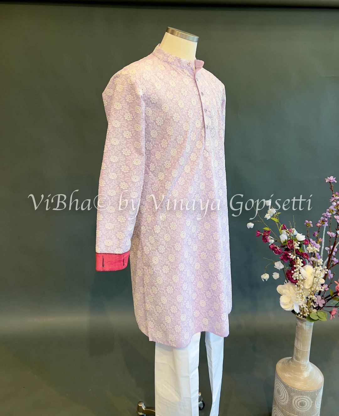 Lavender Chikankari Kurta With Paithani Bordered Sleeves