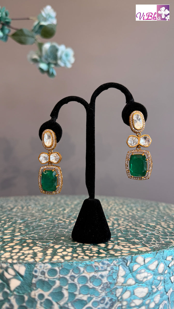 Emerald and Kundan Earrings