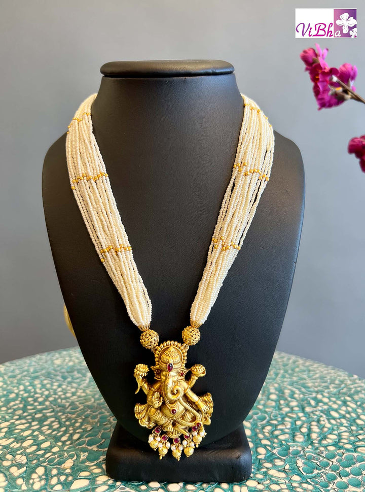 Accessories & Jewelry - Pearl Ganesha Pendant Set