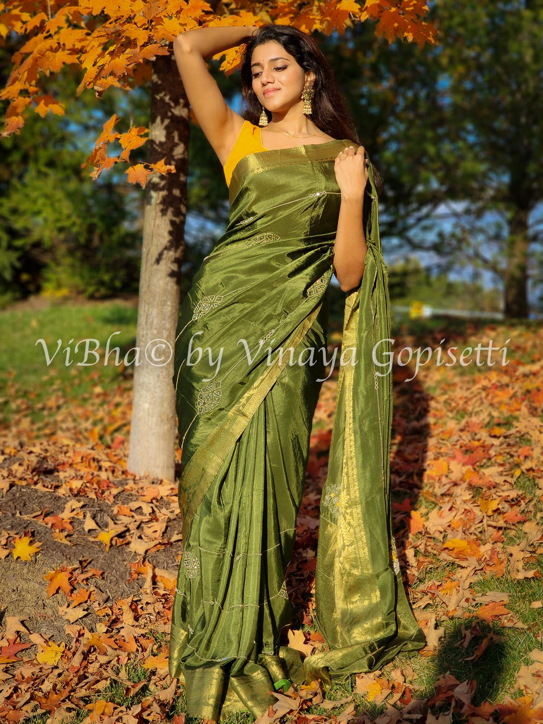 Designer Sarees - Mehendi Green & Mustard Yellow Chinoori Silk Saree