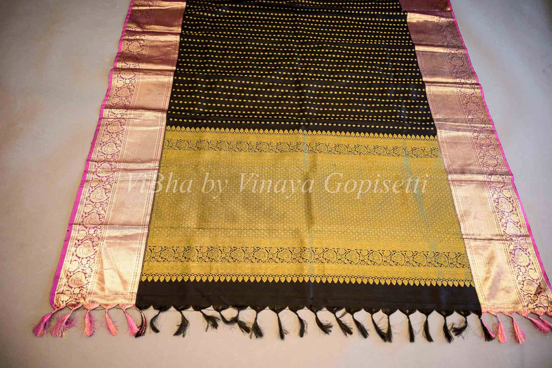 Dupatta - Black With Magenta Pink Borders Kanchi Silk Dupatta