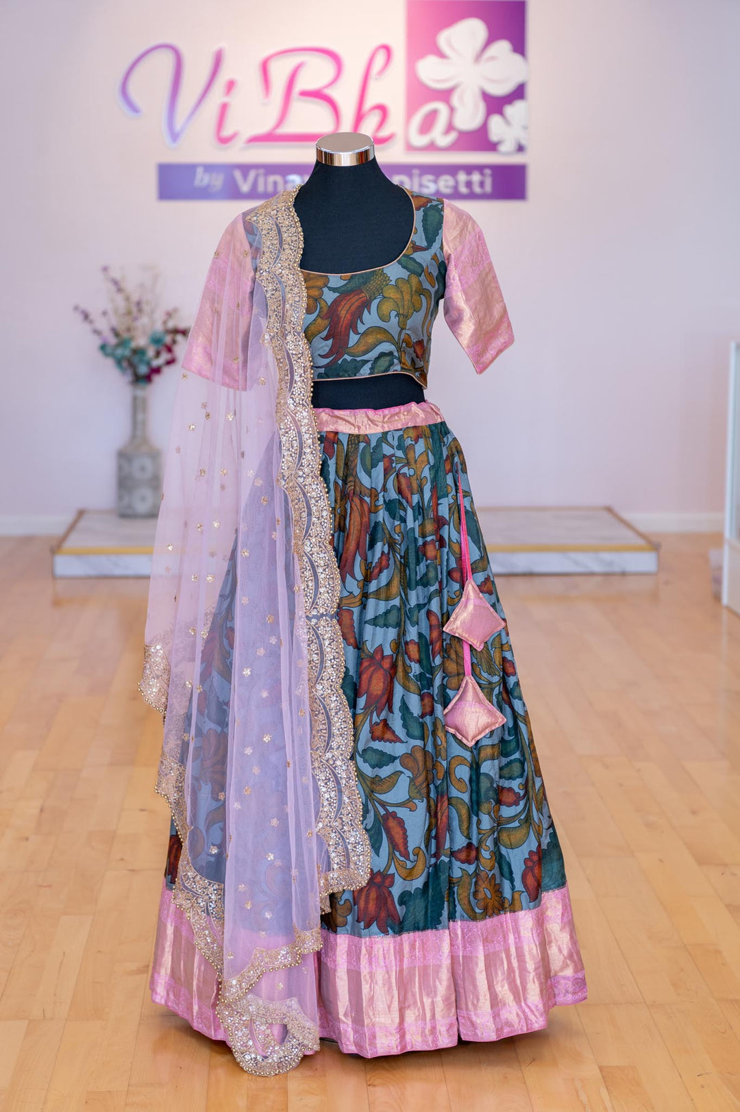 Lehengas - Grey And Light Pink Pen Kalamkari Lehenga