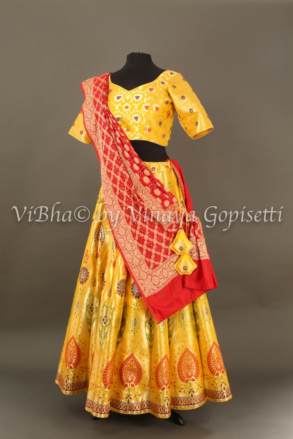 Lehengas - Yellow Handloom Benarasi Silk Lehenga