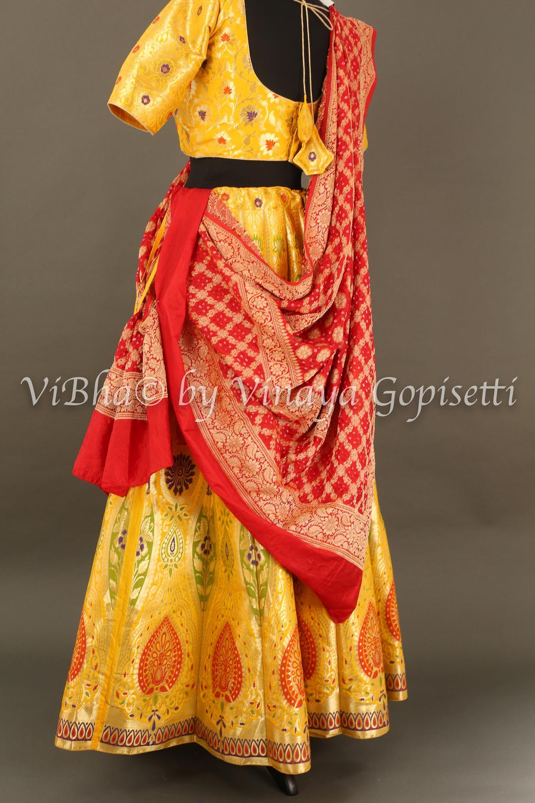 Lehengas - Yellow Handloom Benarasi Silk Lehenga