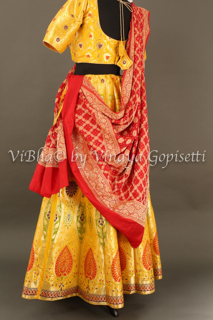 Lehengas - Yellow Handloom Benarasi Silk Lehenga