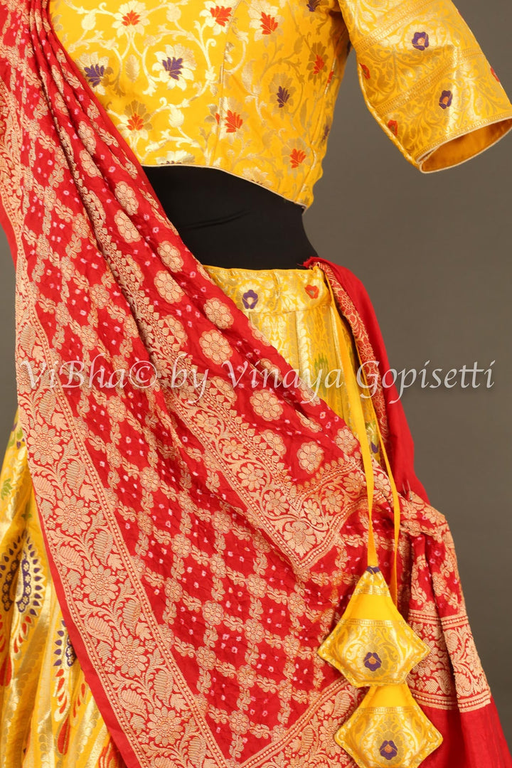 Lehengas - Yellow Handloom Benarasi Silk Lehenga