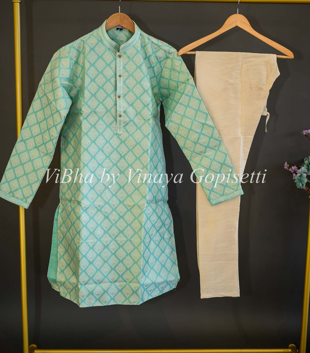 Men's Wear - Green Sheen Kurta With Bottom