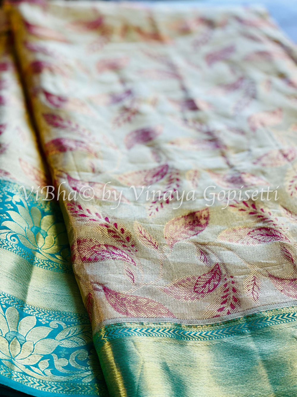 Saree - Leaf Pattern Kanjivaram Saree