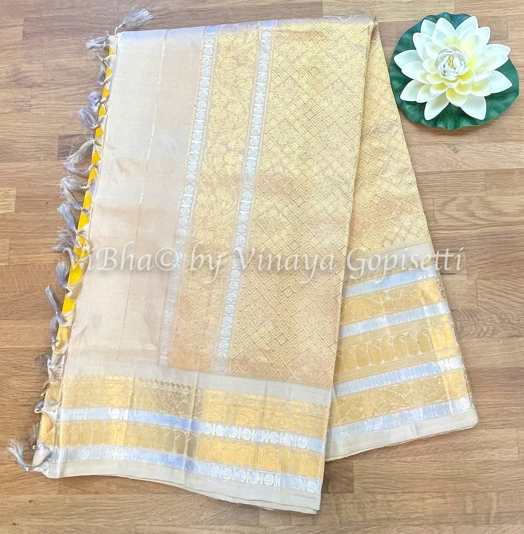 SAREE - Yellow And Gold Gadwal Silk Saree