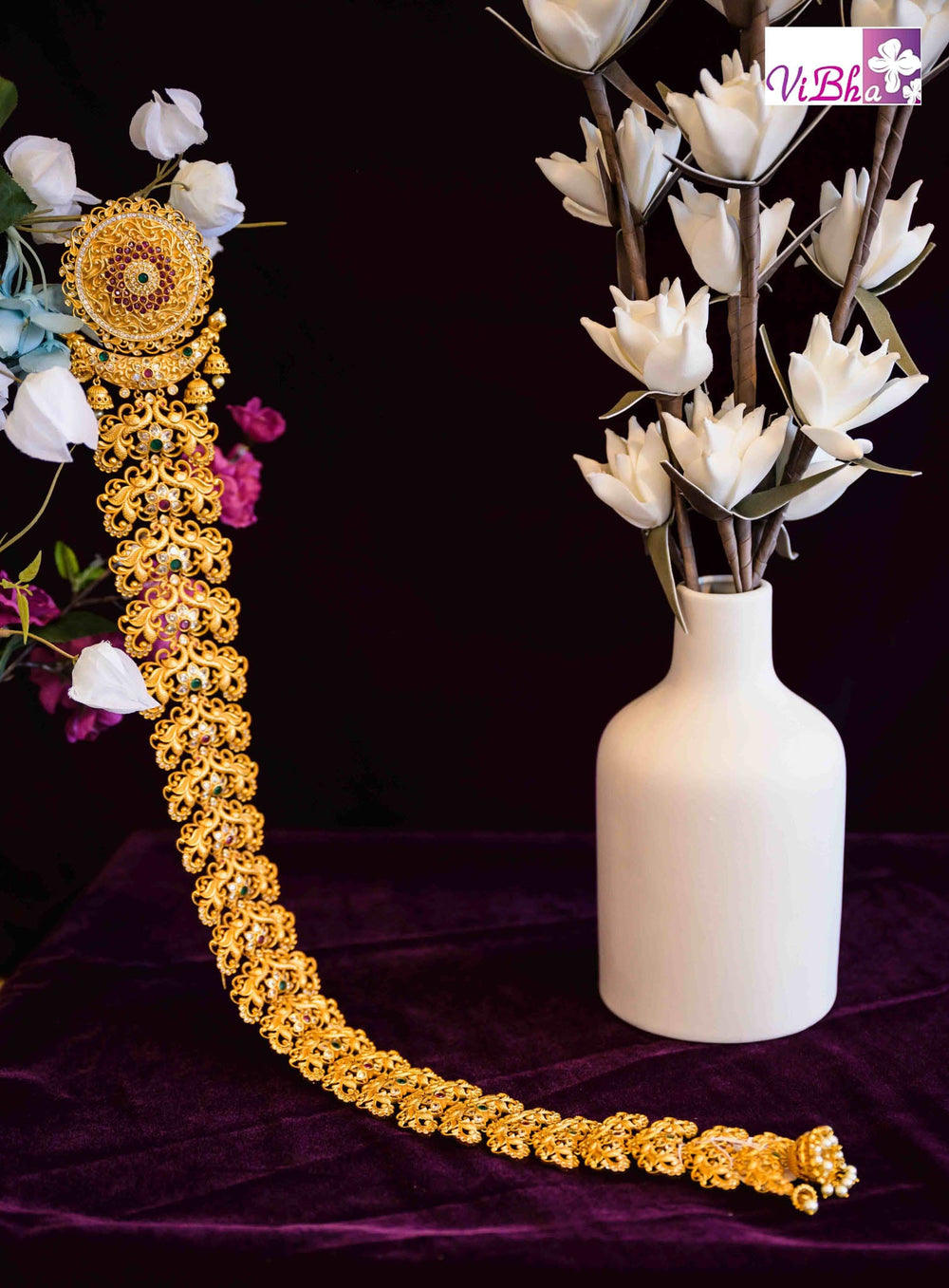 Vibha Accessories - Antique Gold And Precious Stones Long Hair Brooch / Jada