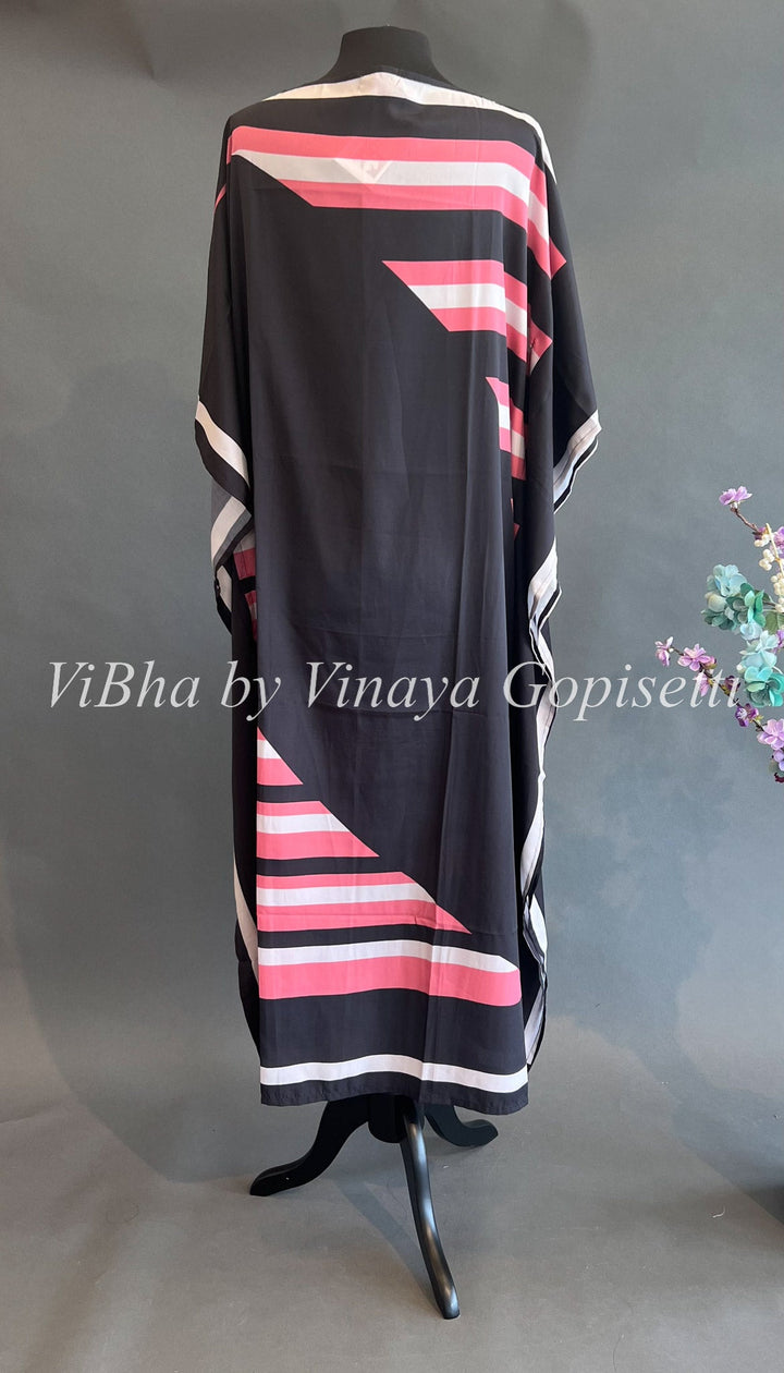 Womens Kurta - Black And Pink Printed Crepe Kaftan