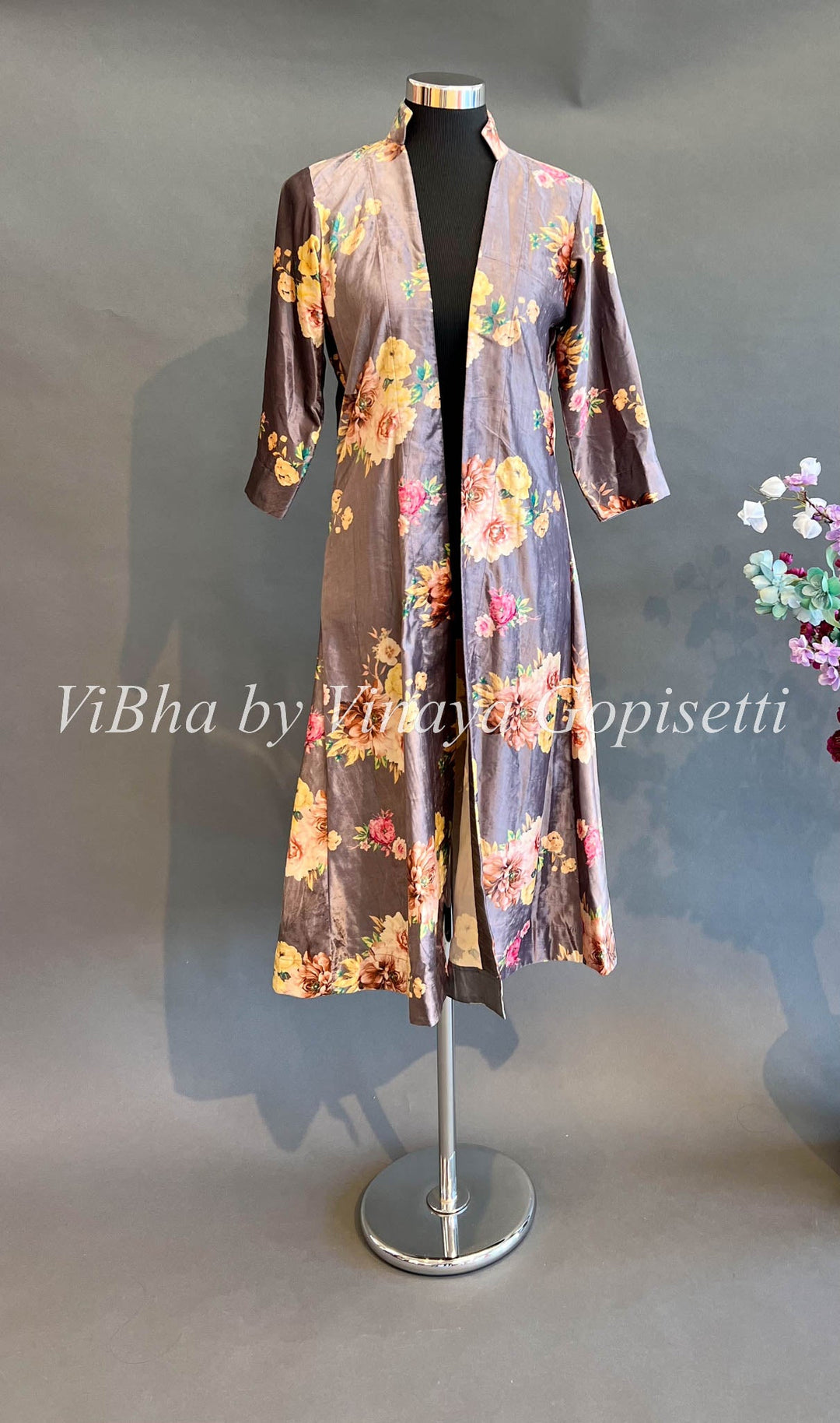 Womens Kurta - Grey Floral Velvet Cardigan